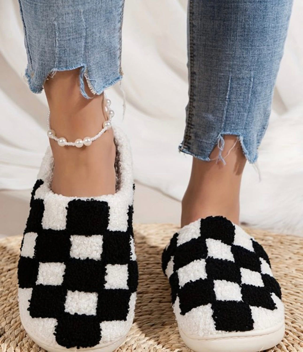 Black Checker Slipper
