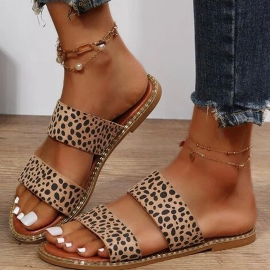 Cheetah Strap Flat Slides